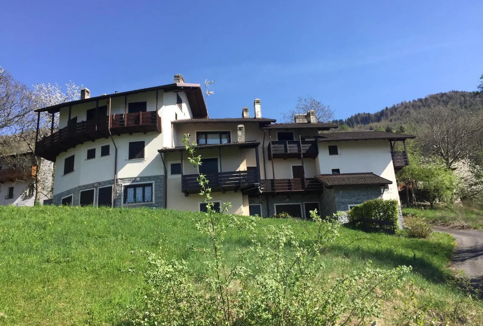 بيت للعطل فيلا Aprica Sports And Relax-Casa Giusy Villa di Tirano