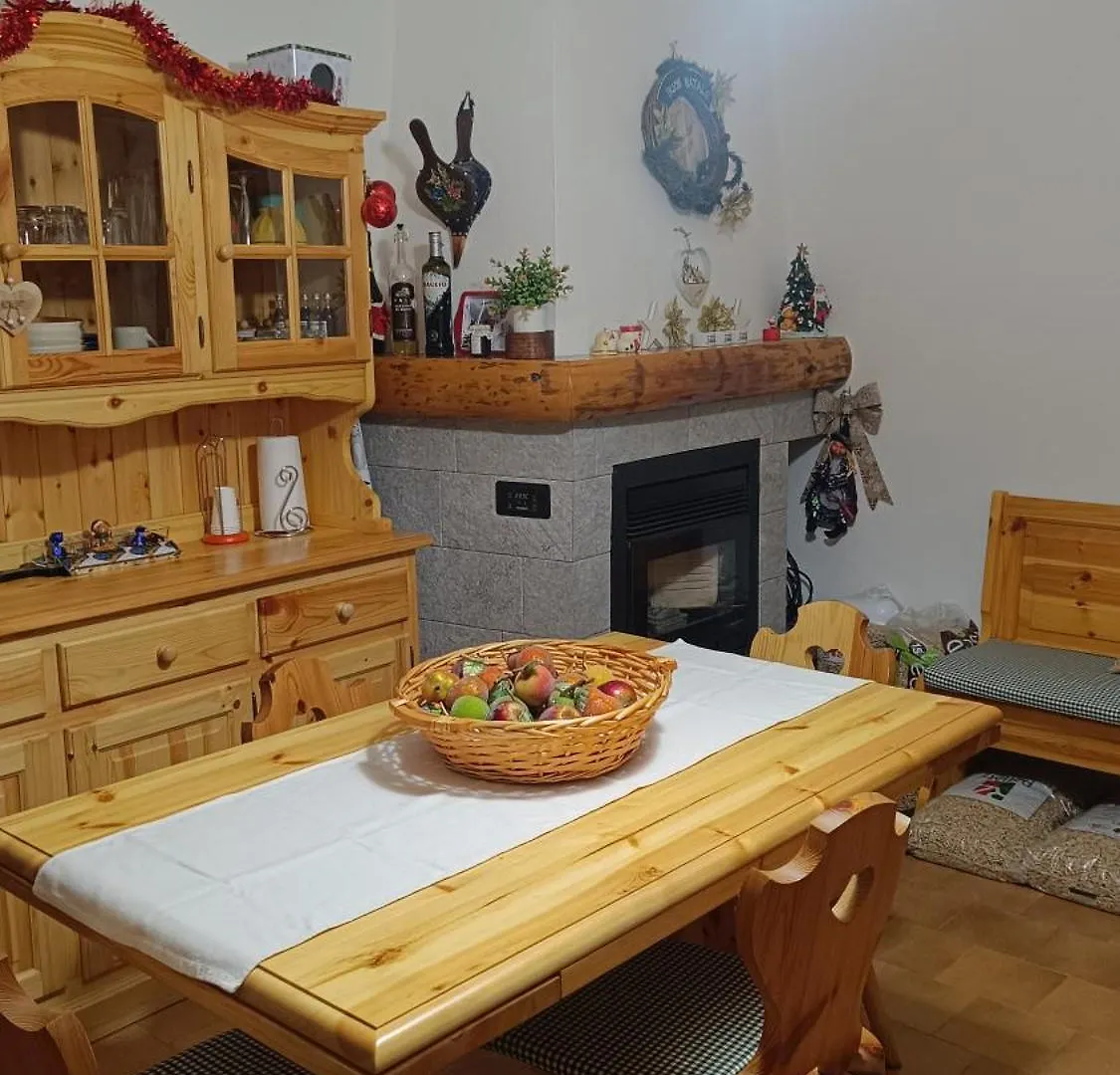 فيلا Aprica Sports And Relax-Casa Giusy Villa di Tirano بيت للعطل
